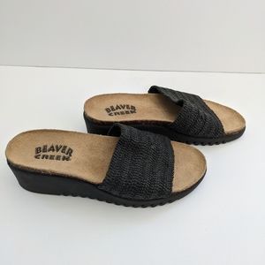 Beaver Creek Black Slip-on Sandals, Size 7